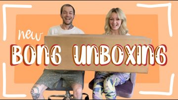 UNBOXING OUR BIGGEST BONG! | new glass | Coral Reefer